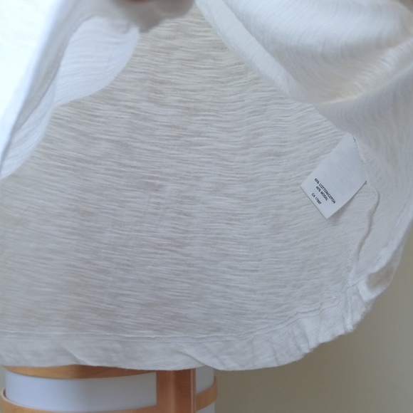 Ptp18.5"-22" Banana Republic White Ruched T Shirt - Picture 5 of 7